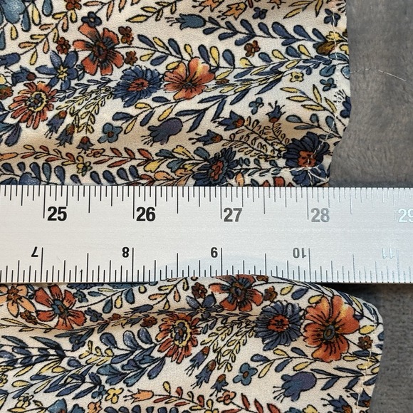 Rose & Olive Women 2x Floral Peasant Blouse Top Smocked Neckline 3/4 Sleeve Boho - Picture 5 of 7